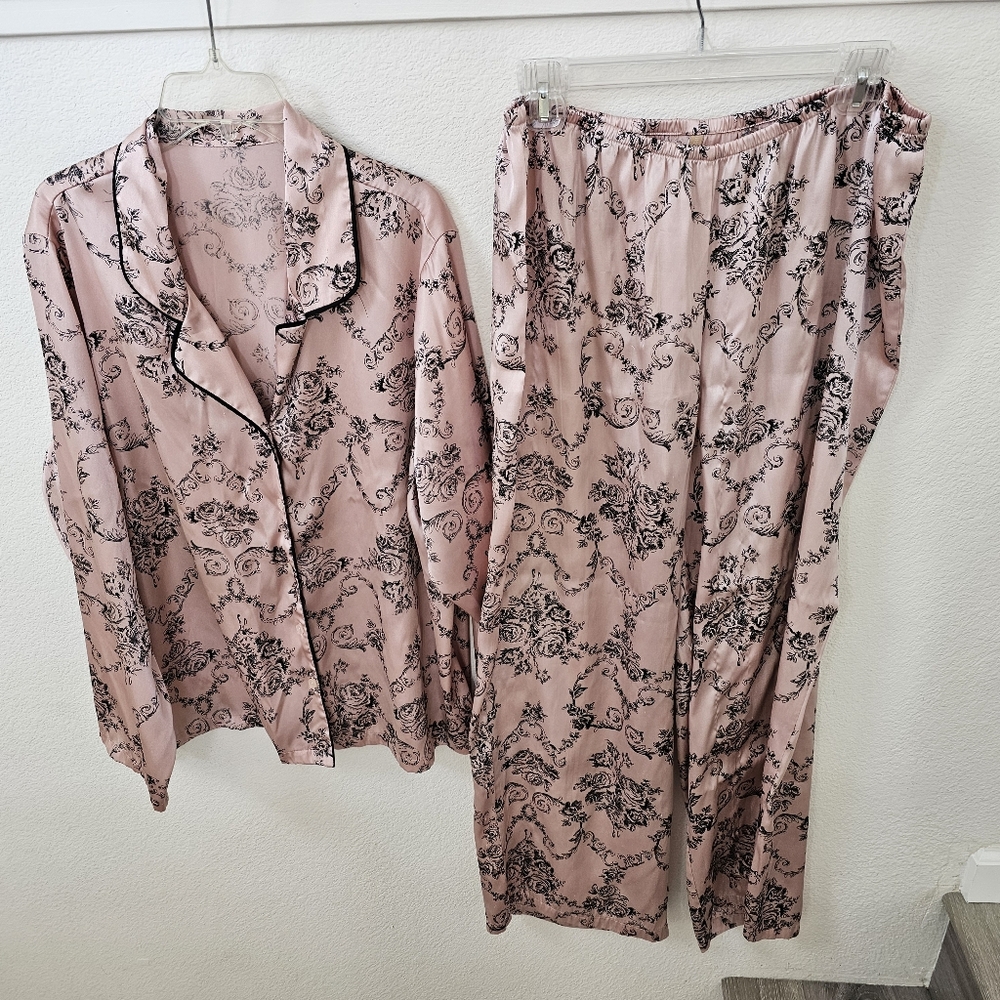 Gilligan & O''malley Luxe Light Pink Black Rose Satin Pajama Set Size L